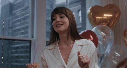 Still frame 24 from Materialists (2025) directed by Celine Song