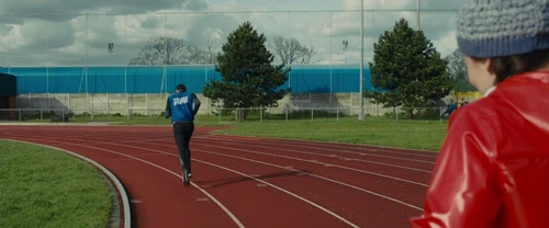 Still frame 10 from Me Before You (2016) directed by Thea Sharrock