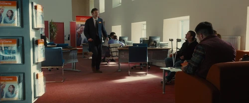Still frame 11 from Me Before You (2016) directed by Thea Sharrock