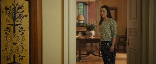 Still frame 158 from Me Before You (2016) directed by Thea Sharrock