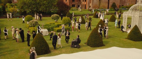 Still frame 161 from Me Before You (2016) directed by Thea Sharrock