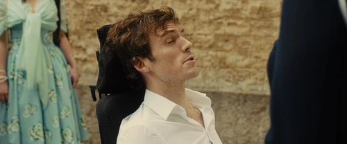 Still frame 172 from Me Before You (2016) directed by Thea Sharrock