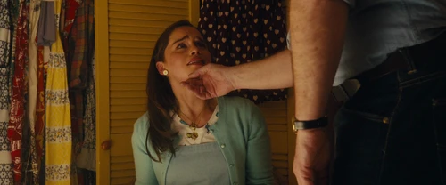 Still frame 215 from Me Before You (2016) directed by Thea Sharrock