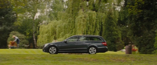 Still frame 218 from Me Before You (2016) directed by Thea Sharrock