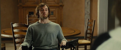 Still frame 38 from Me Before You (2016) directed by Thea Sharrock