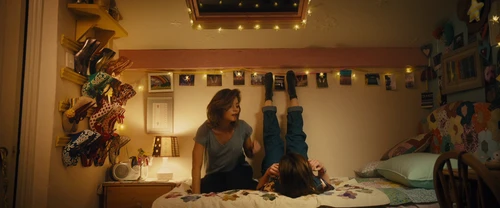 Still frame 40 from Me Before You (2016) directed by Thea Sharrock