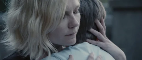 Still frame 102 from Melancholia (2011) directed by Lars von Trier
