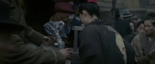 Still frame 121 from Memoirs of a Geisha (2005) directed by Rob Marshall