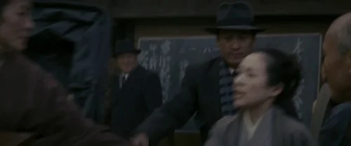 Still frame 122 from Memoirs of a Geisha (2005) directed by Rob Marshall