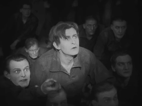 Still frame 124 from Metropolis (1927) directed by Fritz Lang