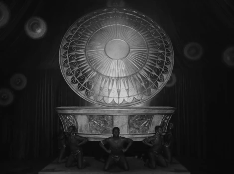 Still frame 192 from Metropolis (1927) directed by Fritz Lang