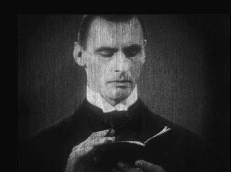 Still frame 201 from Metropolis (1927) directed by Fritz Lang