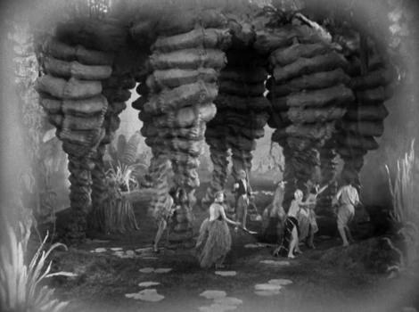 Still frame 14 from Metropolis (1927) directed by Fritz Lang