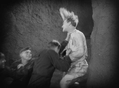 Still frame 216 from Metropolis (1927) directed by Fritz Lang