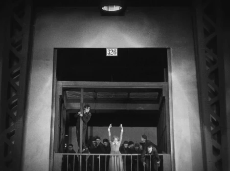 Still frame 221 from Metropolis (1927) directed by Fritz Lang