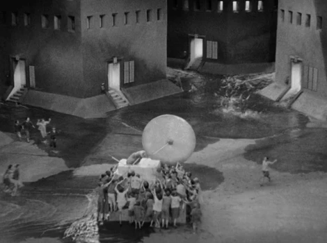 Still frame 244 from Metropolis (1927) directed by Fritz Lang