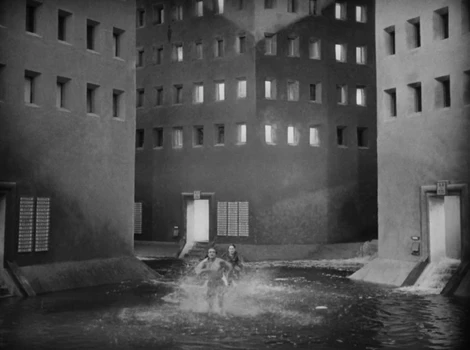 Still frame 251 from Metropolis (1927) directed by Fritz Lang