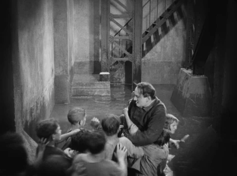 Still frame 254 from Metropolis (1927) directed by Fritz Lang