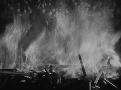 Still frame 288 from Metropolis (1927) directed by Fritz Lang