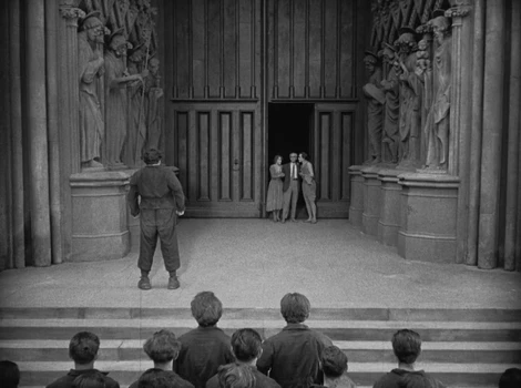 Still frame 300 from Metropolis (1927) directed by Fritz Lang