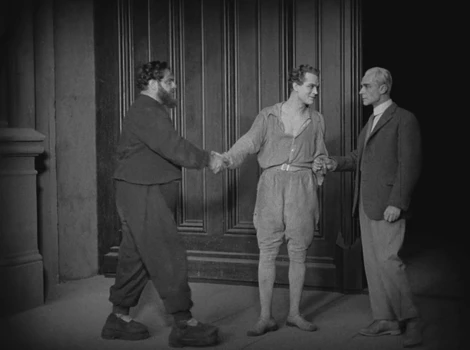 Still frame 303 from Metropolis (1927) directed by Fritz Lang