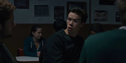 Still frame 10 from Midsommar (2019) directed by Ari Aster