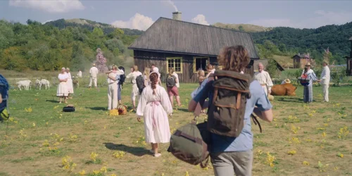 Still frame 37 from Midsommar (2019) directed by Ari Aster