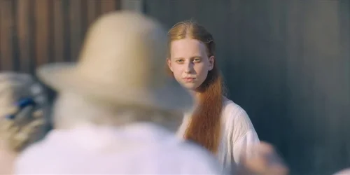 Still frame 45 from Midsommar (2019) directed by Ari Aster