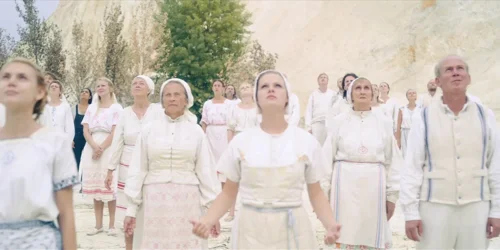 Still frame 62 from Midsommar (2019) directed by Ari Aster