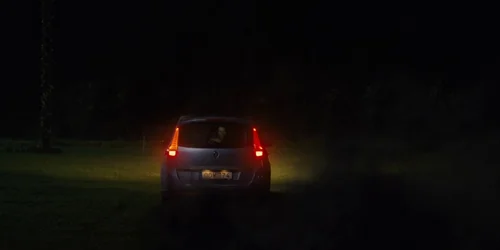 Still frame 81 from Midsommar (2019) directed by Ari Aster