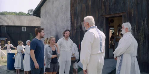 Still frame 108 from Midsommar (2019) directed by Ari Aster