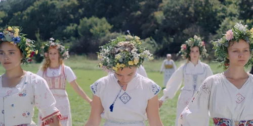 Still frame 107 from Midsommar (2019) directed by Ari Aster