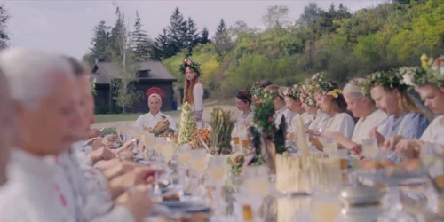 Still frame 121 from Midsommar (2019) directed by Ari Aster