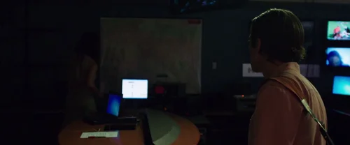Still frame 15 from Nightcrawler (2014) directed by Dan Gilroy