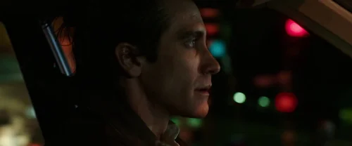 Still frame 37 from Nightcrawler (2014) directed by Dan Gilroy