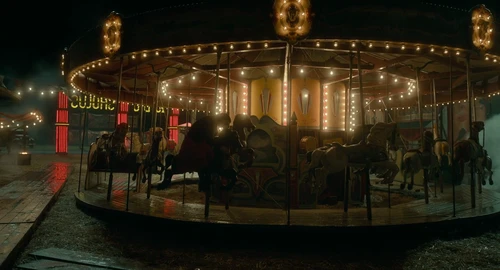 Still frame 87 from Nightmare Alley (2021) directed by Guillermo del Toro