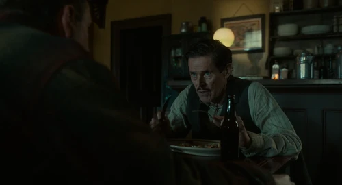 Still frame 99 from Nightmare Alley (2021) directed by Guillermo del Toro