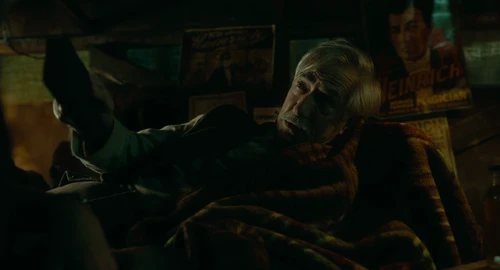 Still frame 110 from Nightmare Alley (2021) directed by Guillermo del Toro