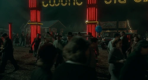 Still frame 118 from Nightmare Alley (2021) directed by Guillermo del Toro