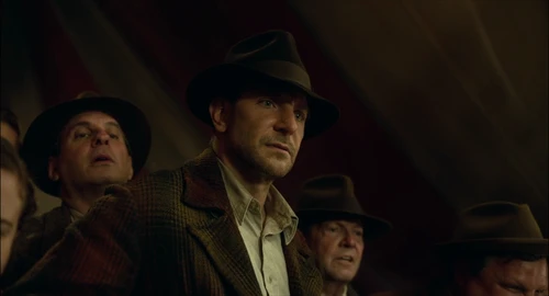 Still frame 12 from Nightmare Alley (2021) directed by Guillermo del Toro