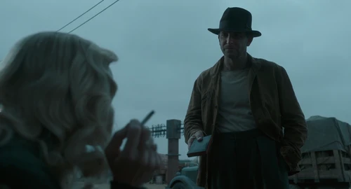 Still frame 127 from Nightmare Alley (2021) directed by Guillermo del Toro
