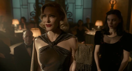 Still frame 140 from Nightmare Alley (2021) directed by Guillermo del Toro