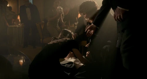 Still frame 146 from Nightmare Alley (2021) directed by Guillermo del Toro