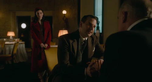 Still frame 149 from Nightmare Alley (2021) directed by Guillermo del Toro