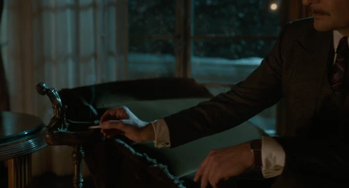 Still frame 171 from Nightmare Alley (2021) directed by Guillermo del Toro