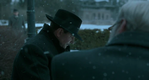 Still frame 216 from Nightmare Alley (2021) directed by Guillermo del Toro