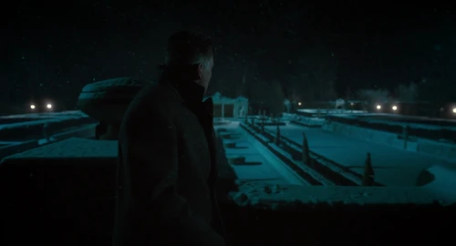Still frame 239 from Nightmare Alley (2021) directed by Guillermo del Toro