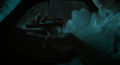 Still frame 243 from Nightmare Alley (2021) directed by Guillermo del Toro