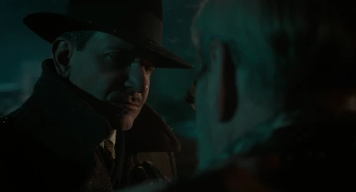 Still frame 245 from Nightmare Alley (2021) directed by Guillermo del Toro