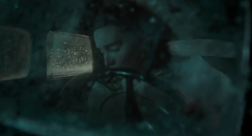 Still frame 252 from Nightmare Alley (2021) directed by Guillermo del Toro